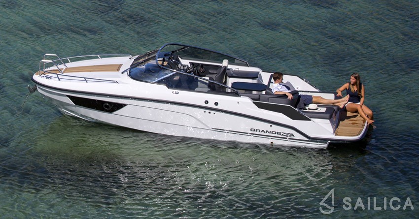 Grandezza 25s - Yacht Charter Sailica