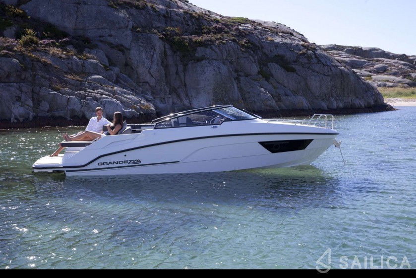 Grandezza 25s - Yacht Charter Sailica