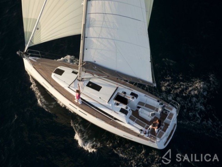 Sun Odyssey 409 - Yacht Charter Sailica