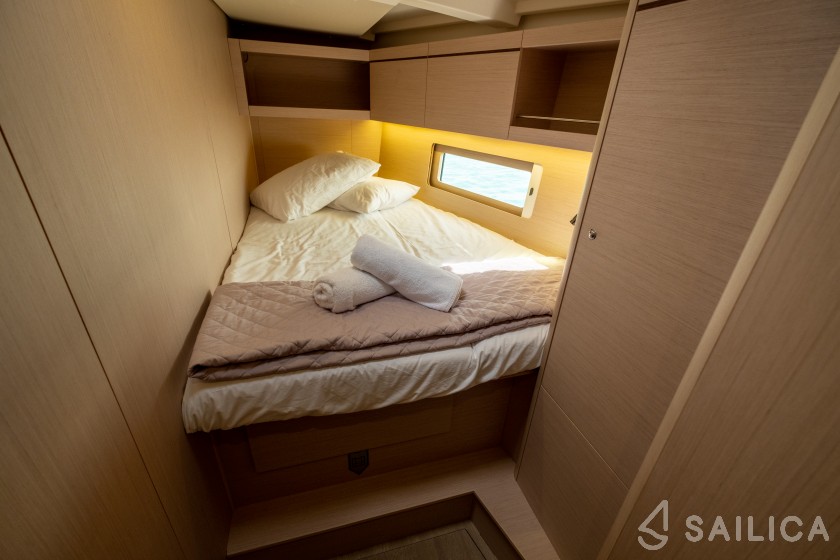 Oceanis 46.1 - Yacht Charter Sailica