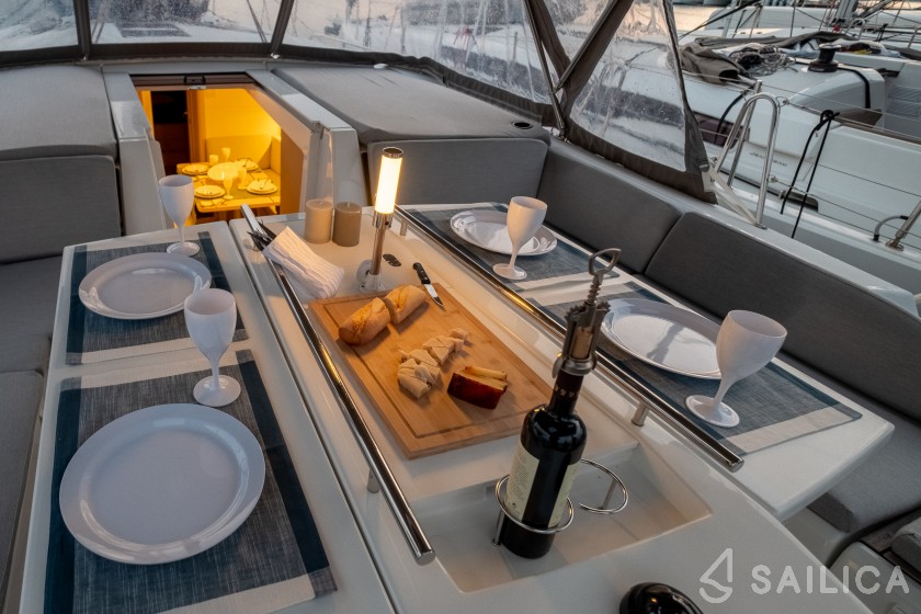 Oceanis 46.1 - Yacht Charter Sailica