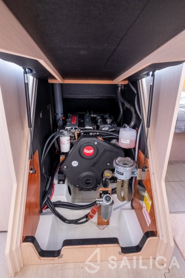 Oceanis 46.1 - Yacht Charter Sailica