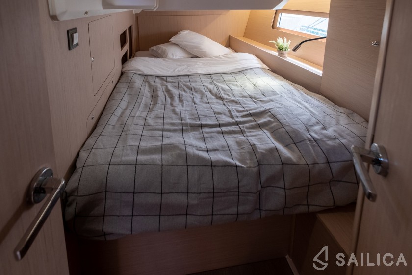 Oceanis 46.1 - Yacht Charter Sailica