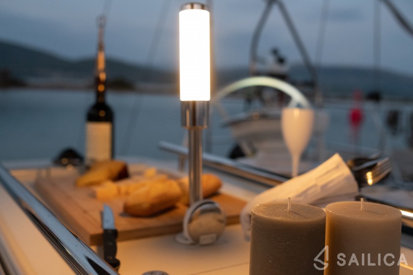 Oceanis 46.1 - Yacht Charter Sailica