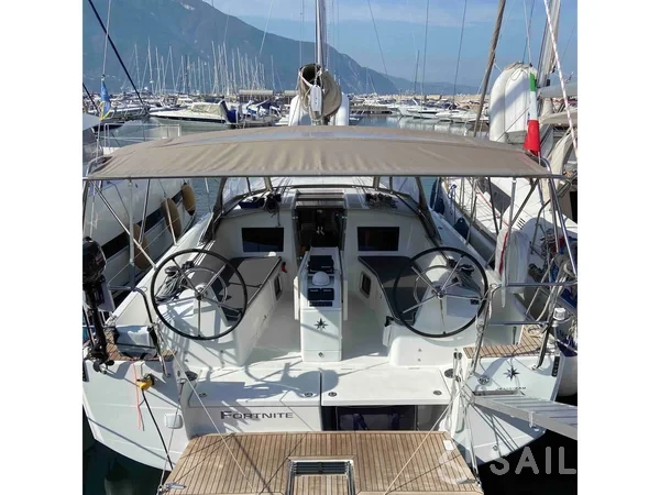 Sun Odyssey 410 - Yacht Charter Sailica