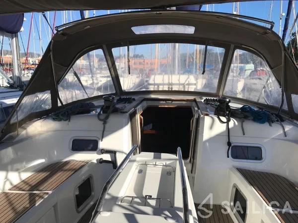 Sun Odyssey 519 - Yacht Charter Sailica