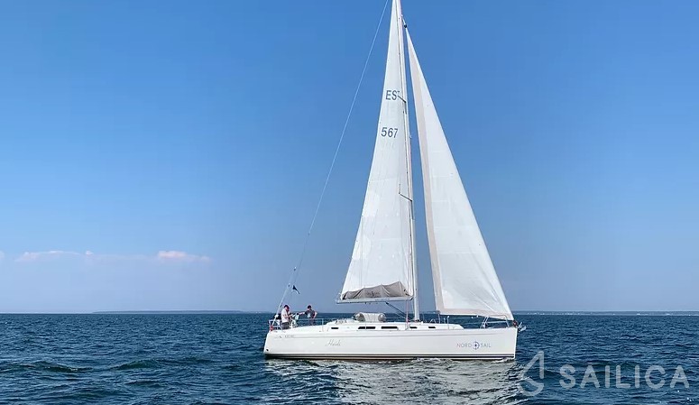 Hanse 400 - Yacht Charter Sailica