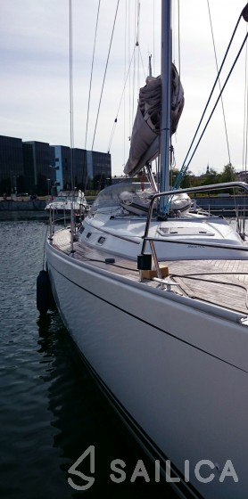 Hanse 400 - Yacht Charter Sailica