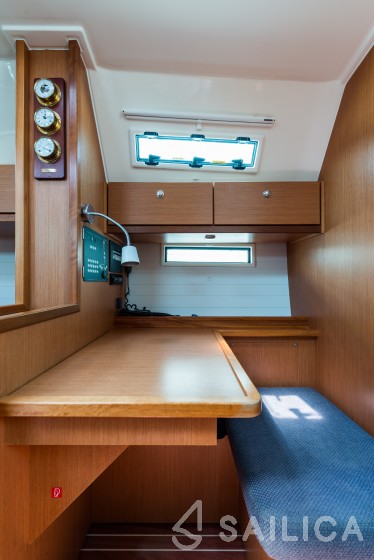 Bavaria 45 Cruiser - Yacht Charter Sailica