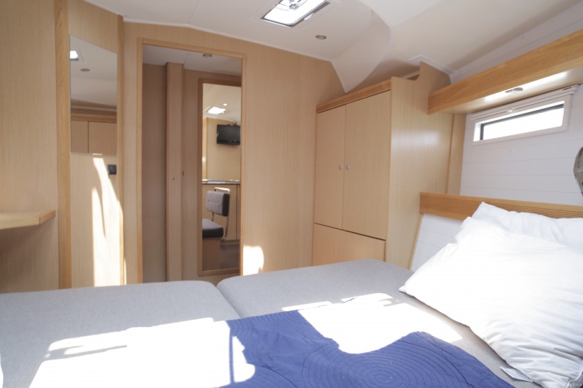 Bavaria 45 Cruiser - Yacht Charter Sailica