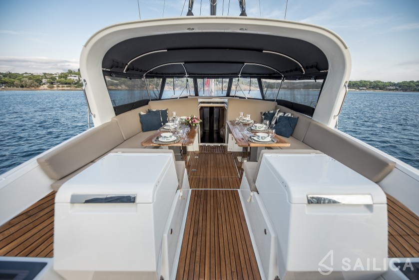 Jeanneau 64 - Yacht Charter Sailica