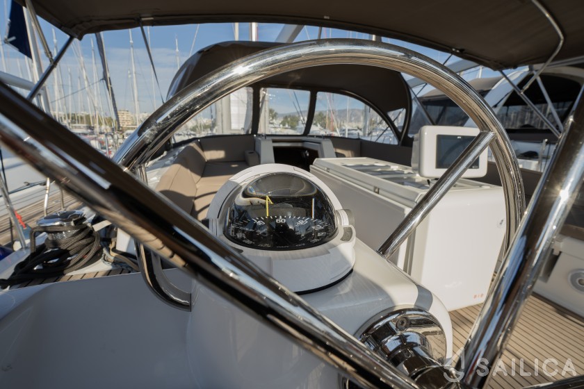 Jeanneau 54 - Yacht Charter Sailica