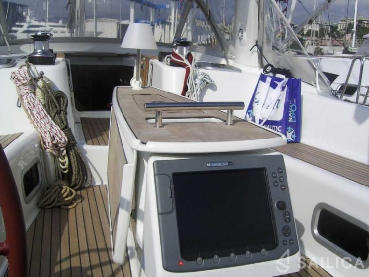 Oceanis 50 Family - Yacht Charter Sailica