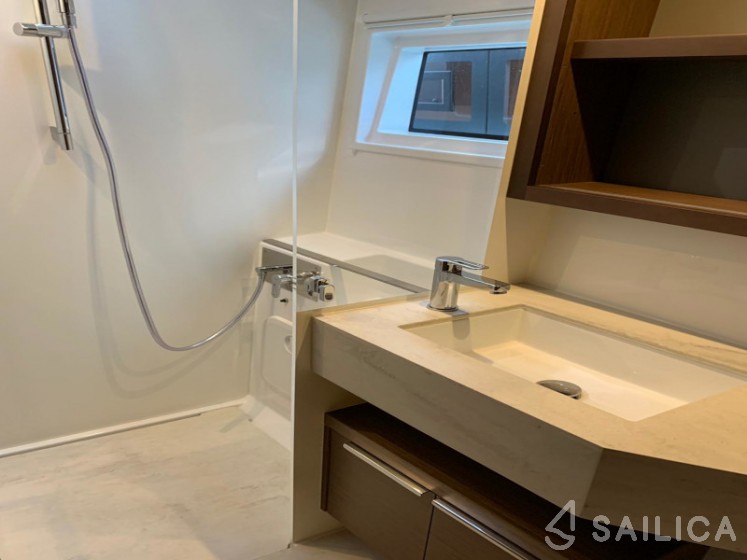 Lagoon 46  - Yacht Charter Sailica
