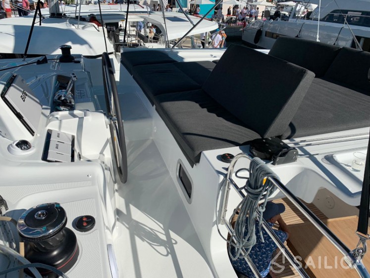 Lagoon 46  - Yacht Charter Sailica