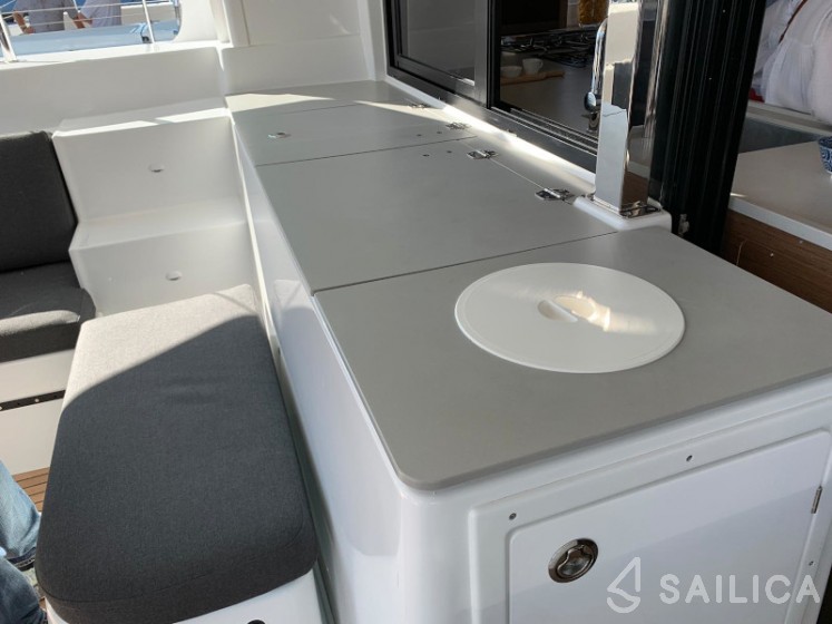 Lagoon 46  - Yacht Charter Sailica