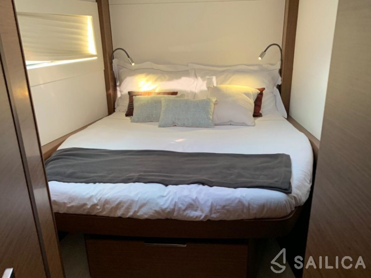 Lagoon 46  - Yacht Charter Sailica