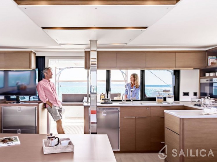 Lagoon 46  - Yacht Charter Sailica