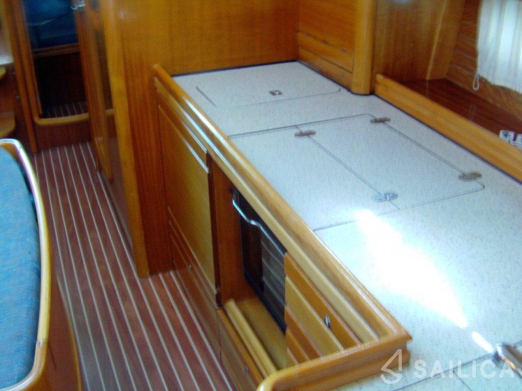 Bavaria 39 Cruiser - Yacht Charter Sailica