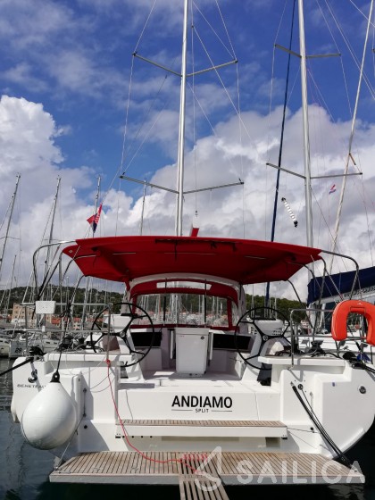 Oceanis 46.1 - Yacht Charter Sailica