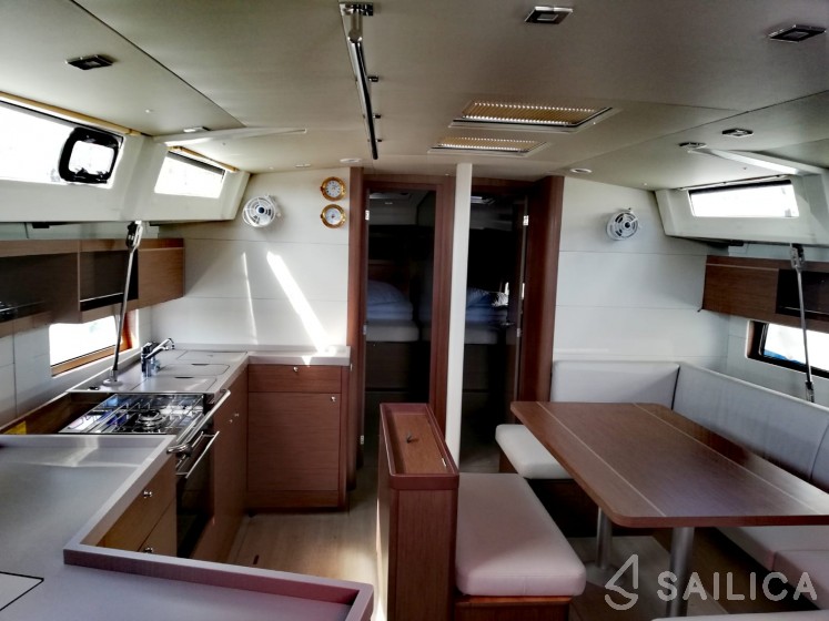 Oceanis 46.1 - Yacht Charter Sailica