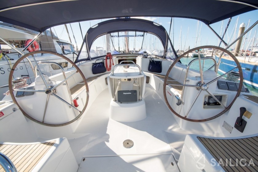 Sun Odyssey 44i - Yacht Charter Sailica