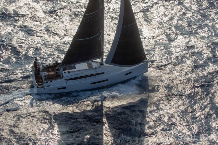 Sun Odyssey 410 - Yacht Charter Sailica