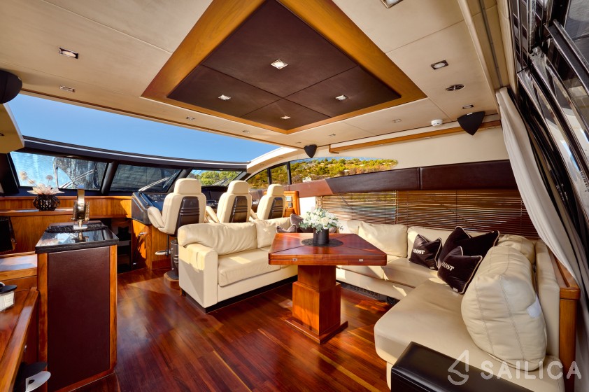 Sunseeker Predator 72 - Yacht Charter Sailica