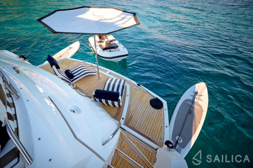 Sunseeker Predator 72 - Yacht Charter Sailica