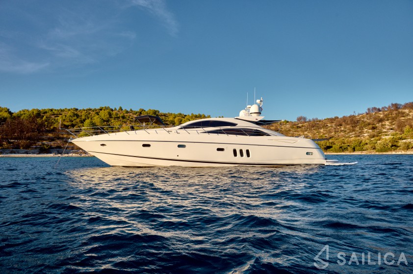 Sunseeker Predator 72 - Yacht Charter Sailica