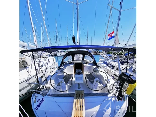 Bavaria 41 Cruiser - Yacht Charter Sailica