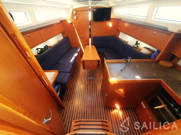 Bavaria 34 Cruiser - Yacht Charter Sailica