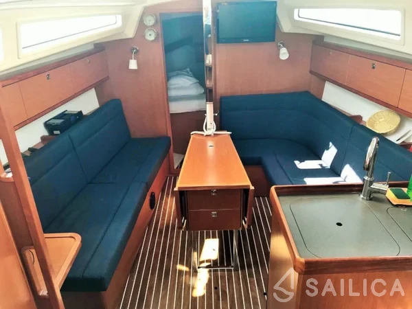 Bavaria 34 Cruiser - Yacht Charter Sailica