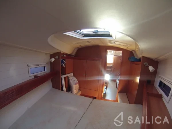 Bavaria 36 Cruiser - Yacht Charter Sailica