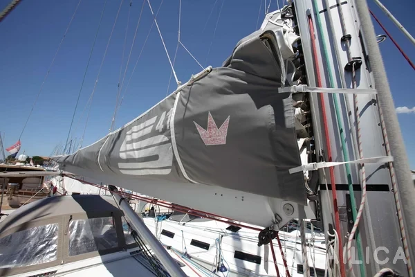 Bavaria Cruiser 41S - Yacht Charter Sailica