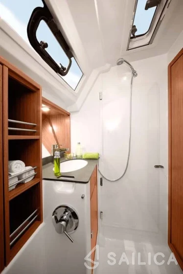 Bavaria Cruiser 41S - Yacht Charter Sailica