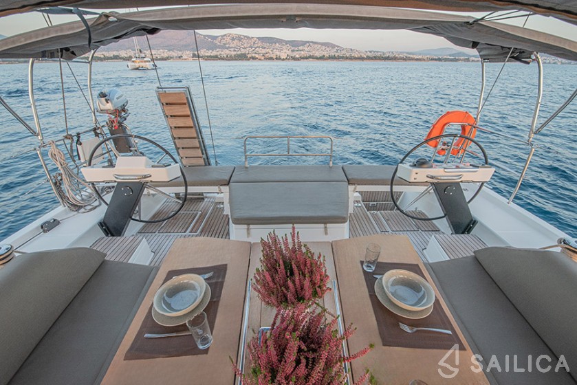 Dufour 530 - Yacht Charter Sailica