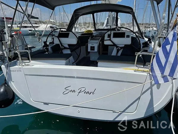 Hanse 458 - Yacht Charter Sailica