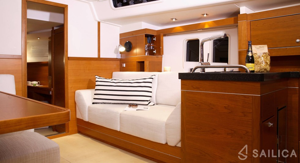 Hanse 458 - Yacht Charter Sailica