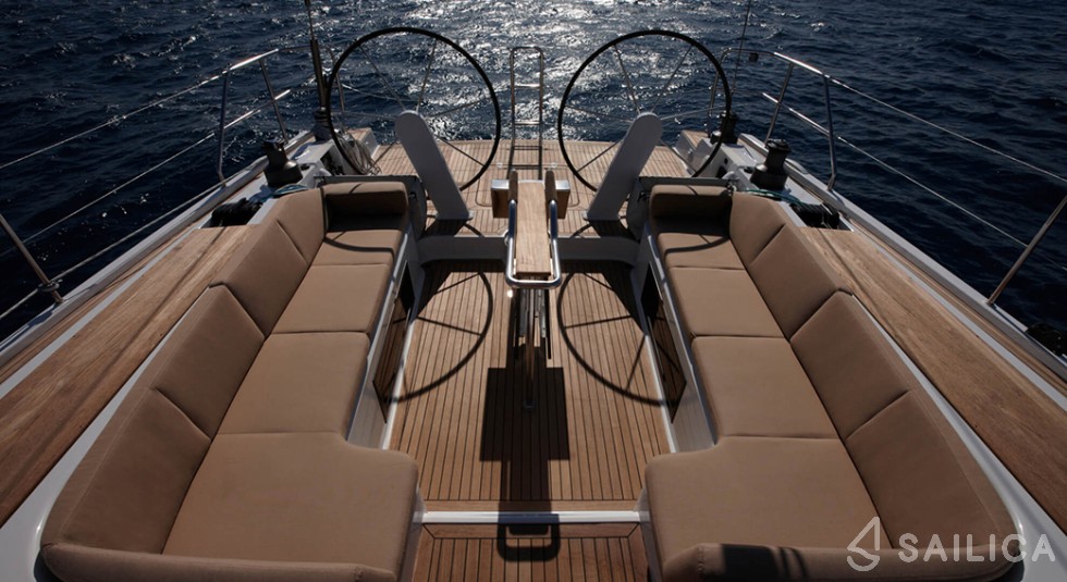 Hanse 458 - Yacht Charter Sailica
