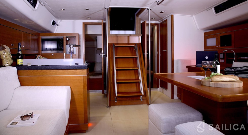 Hanse 458 - Yacht Charter Sailica