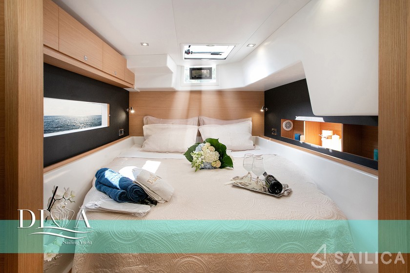Dufour 48 - Yacht Charter Sailica