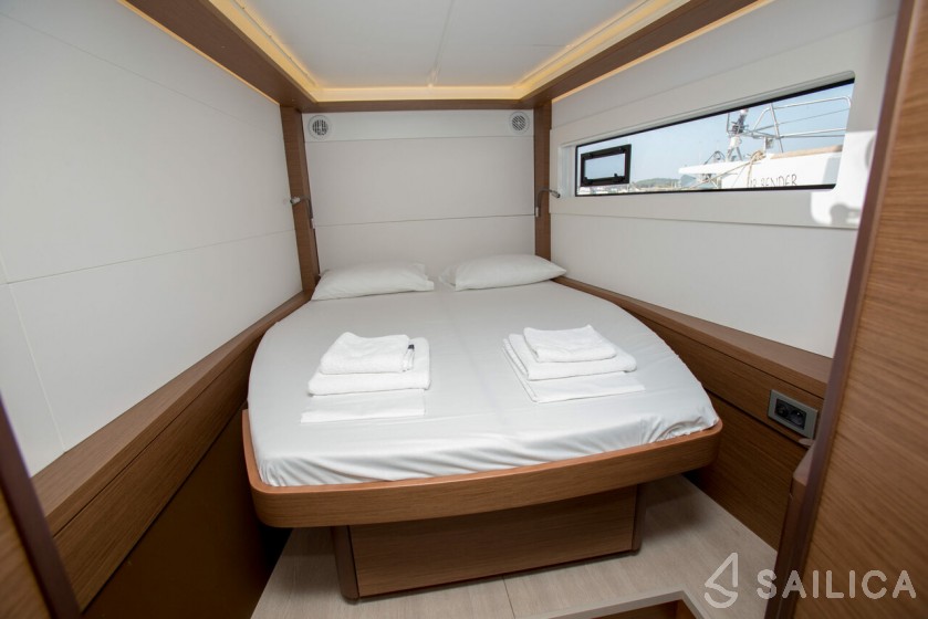 Lagoon 46  - Yacht Charter Sailica