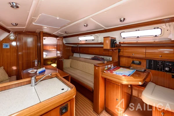 Bavaria 36 - Yacht Charter Sailica