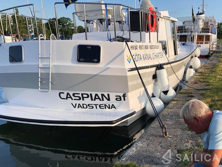 Naviga Nordica T 40 - Yacht Charter Sailica