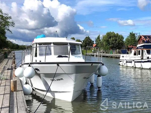 Naviga Nordica T 40 - Yacht Charter Sailica