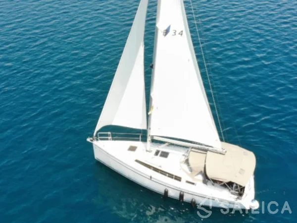 Bavaria 34 Cruiser - Yacht Charter Sailica