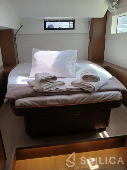 Lagoon 46  - Yacht Charter Sailica