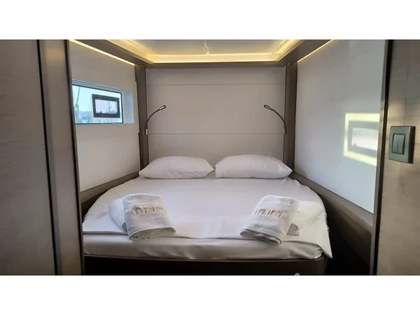 Lagoon 46  - Yacht Charter Sailica