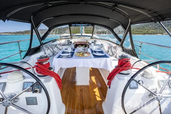 Ocean Star 51.2 - Yacht Charter Sailica
